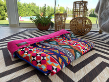 Load image into Gallery viewer, Pluto,Snuggle Bed for Pets