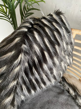 Load image into Gallery viewer, Silver, Faux Fur and Half Cashmere Throw Blanket
