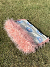 Load image into Gallery viewer, Mia Soft Pink Cave Pet Bed