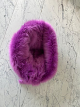 Load image into Gallery viewer, Toby, High-end faux fur and faux leather handmade pet bed