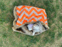 Load image into Gallery viewer, Ollie Soft Faux Fur Cave Pet Bed