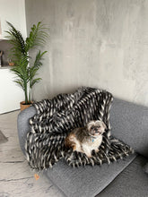 Load image into Gallery viewer, Silver, Faux Fur and Half Cashmere Throw Blanket
