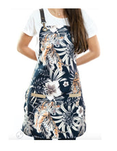 Load image into Gallery viewer, - Apron,Tiger Pattern Adjustable Strap Apron
