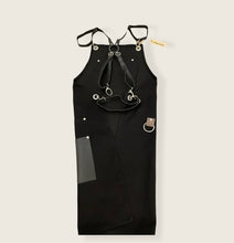 Load image into Gallery viewer, Black Apron with Wide Pockets-LONDON 02
