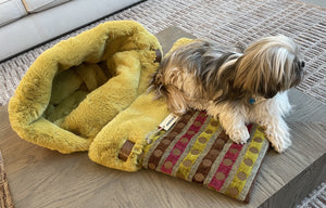 Chip-Snuggle Bed for Pets, Cuddle Bed
