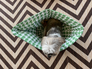 Milo Cave Pet Bed,Luxury Pet Travel Bed