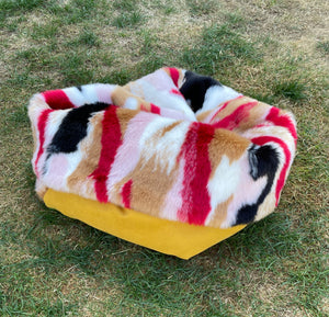 Teddy Soft Faux Fur Cave Pet Bed